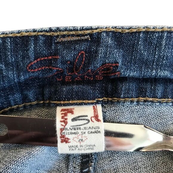 Silver Jeans Women’s Size 26 Capri Twisted Blue Bootcut Low Rise Cut Rolled Hem - Picture 6 of 11